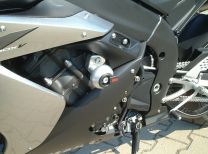 LSL slaiderių tvirtinimai motociklui Yamaha YZF-R1  04-06